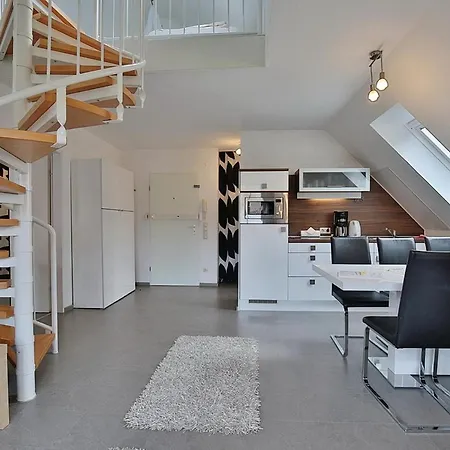 Am Rosenhain 9 Am Rosenhain 9 4