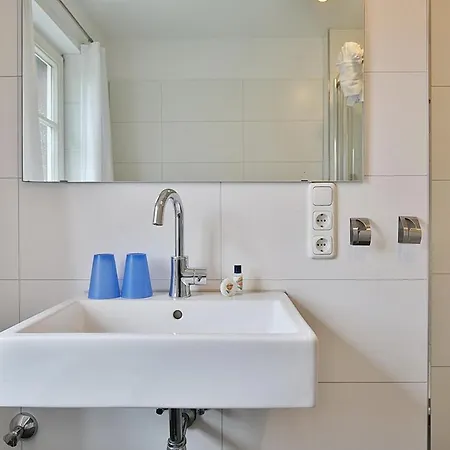 Am Rosenhain 9 Am Rosenhain 9 4 Apartament *